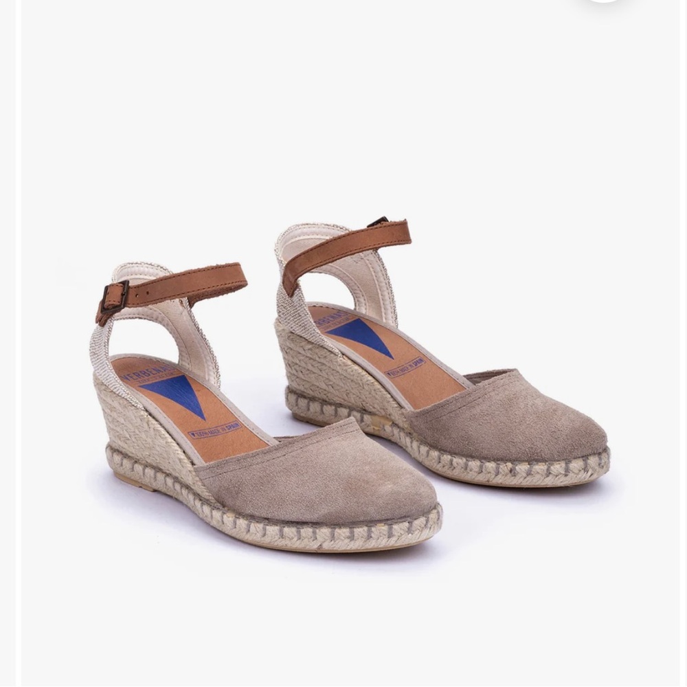 Verbenas Malena Espadrilles Sandals Size 40